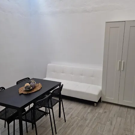 2 Splendida In Tenerife Del Sur Casa Trilly *