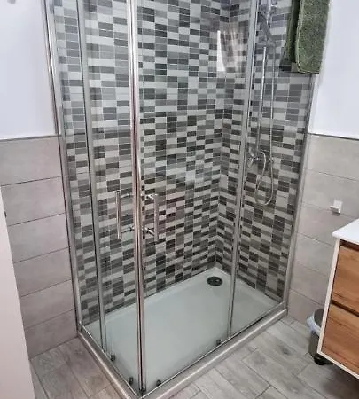 Casa de Férias 2 Splendida In Tenerife Del Sur Casa Trilly